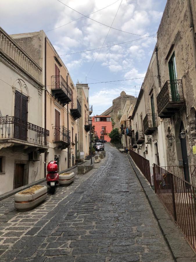 הוילה Isola - Lipari Centro Storico מראה חיצוני תמונה